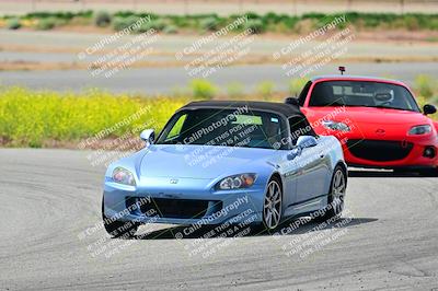 media/May-04-2024-Team Topak Racing (Sat) [[1dff1aa745]]/Inter Low 1/Session 2/
